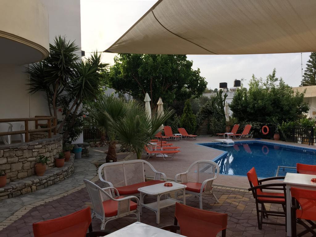 Vrisi Apartments & Villa Пицидия Экстерьер фото